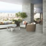 PAVIMENTO KIMBERLEY GREY 20X114 PORCELANICO RECTIFICADO