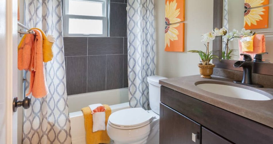 Cuáles son las cortinas perfectas para nuestro baño