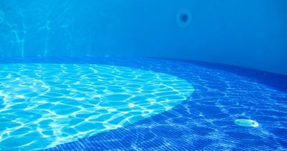 Piscinas tubulares vs piscinas autoportantes