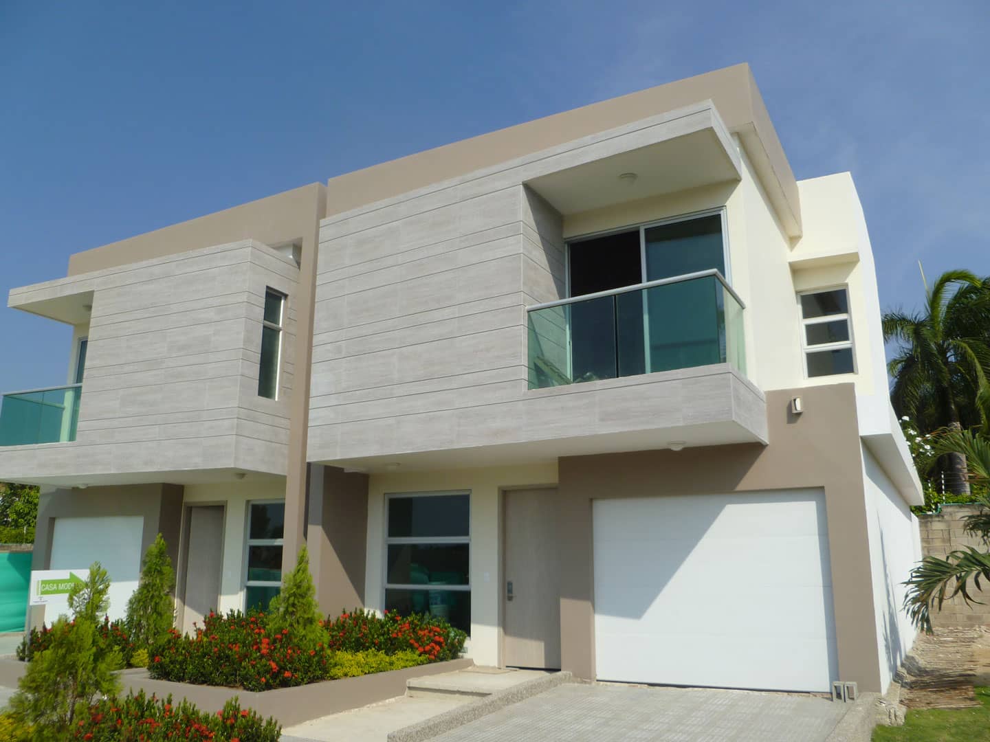 Fachada Cerámica Vives