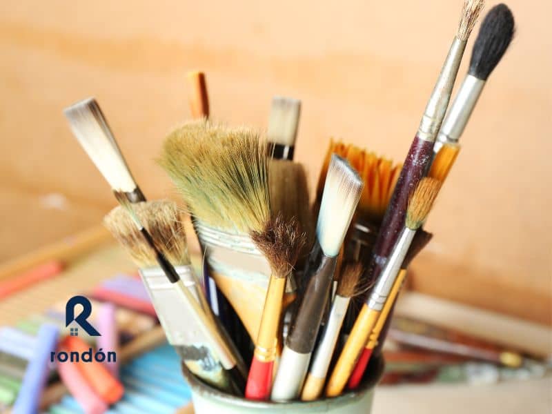 Renueva tus muebles viejos con pintura de tiza